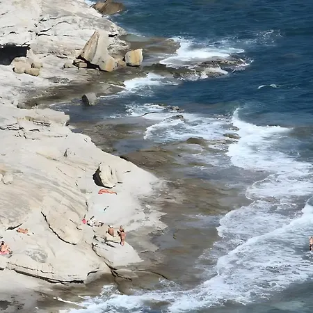 Maison Cecile Hébergement de vacances Carqueiranne