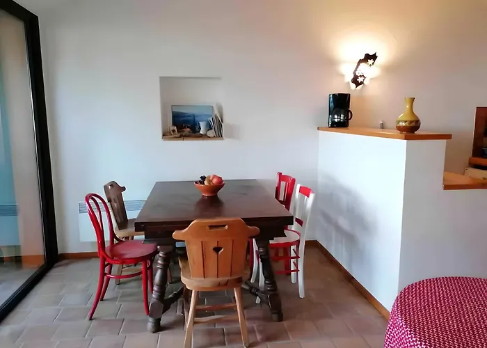 Maison Cecile Casa de Férias *